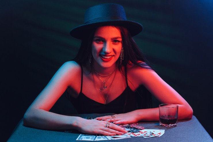 Ilustrasi keamanan data dan privasi pengguna di platform pokerace99